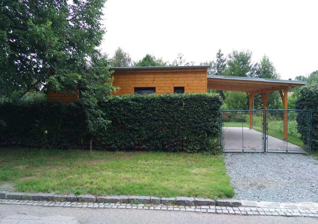 Apartman Pod Lipou - Samostatny Objekt Jaromer Bagian luar foto